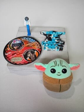 Star Wars Kids Toy Bundle  Blue Baby Yoda Pop It and Plush Pez Dispenser Plate